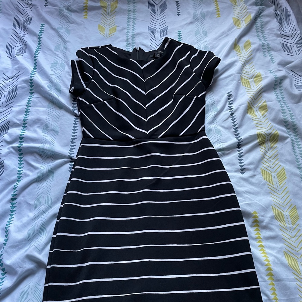 Stripped fitted banana republic dress